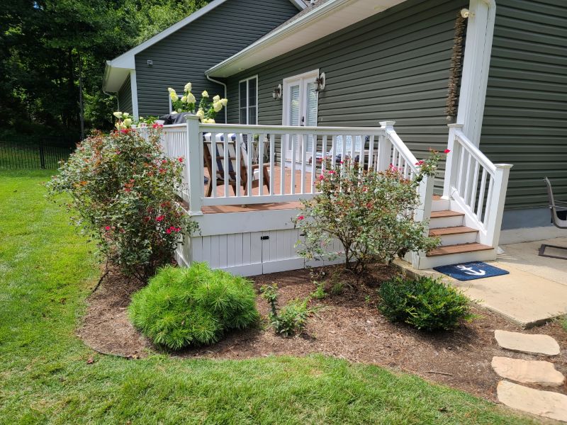 Custom deck built by Calvert Specialty Contracting in Calvert County, Maryland